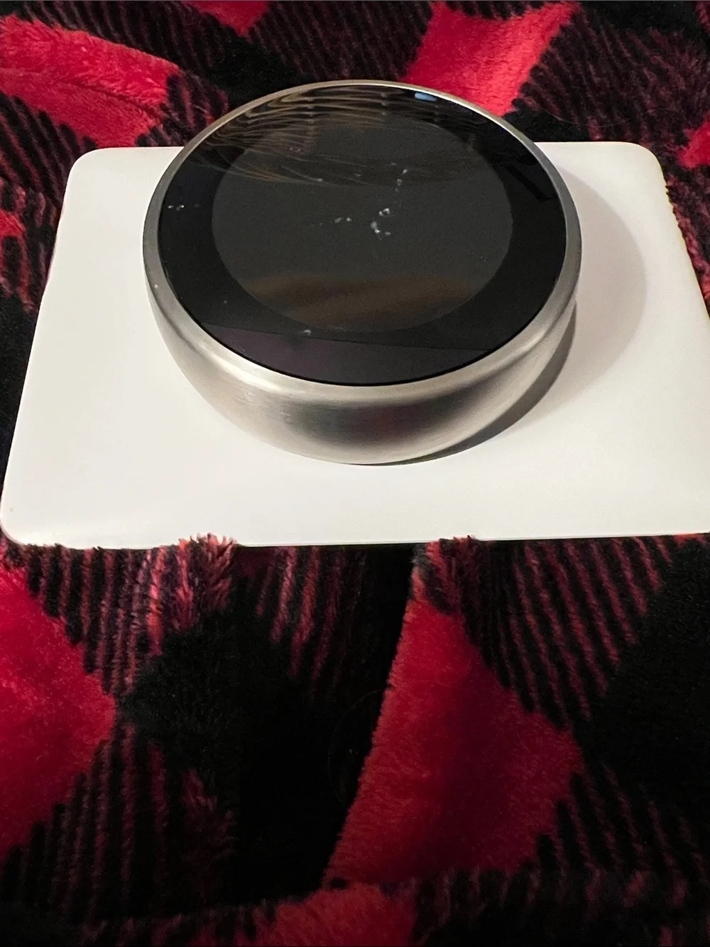 Round Stainless Steel Google Nest smart Thermostat - Black Face